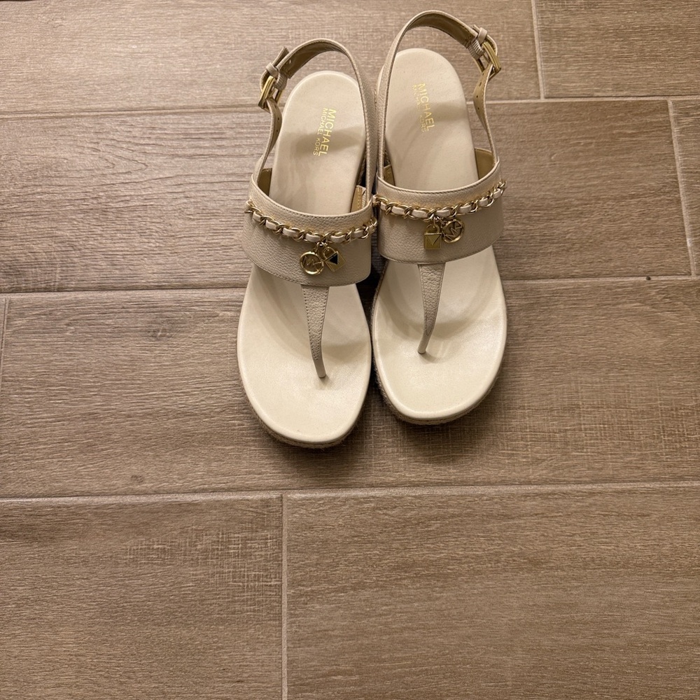 Michael Kors Cream Sandals with Gold Chain Detail